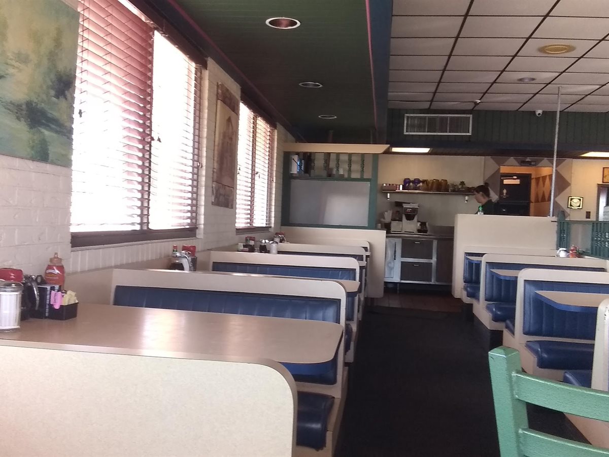 Skillets Restaurant
